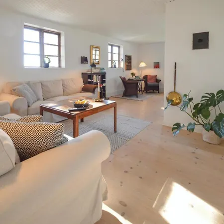 Four-bedroom Holiday In